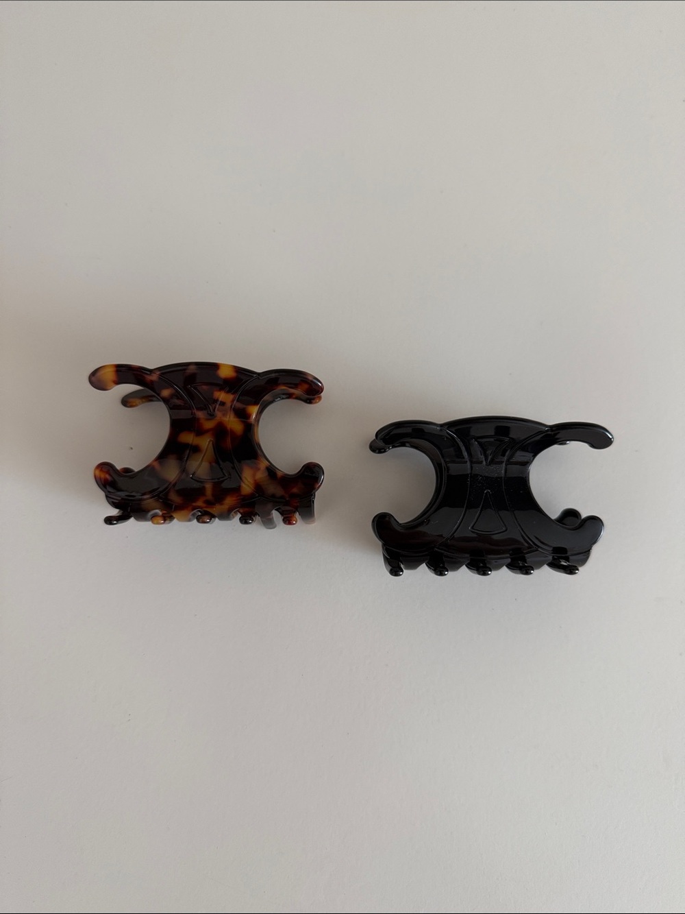 C Hair Claw Clip (2) Black & Tortoise Shell